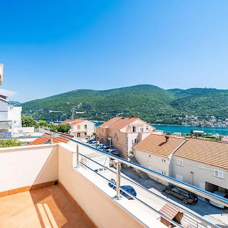 Marmoris Apartmán *